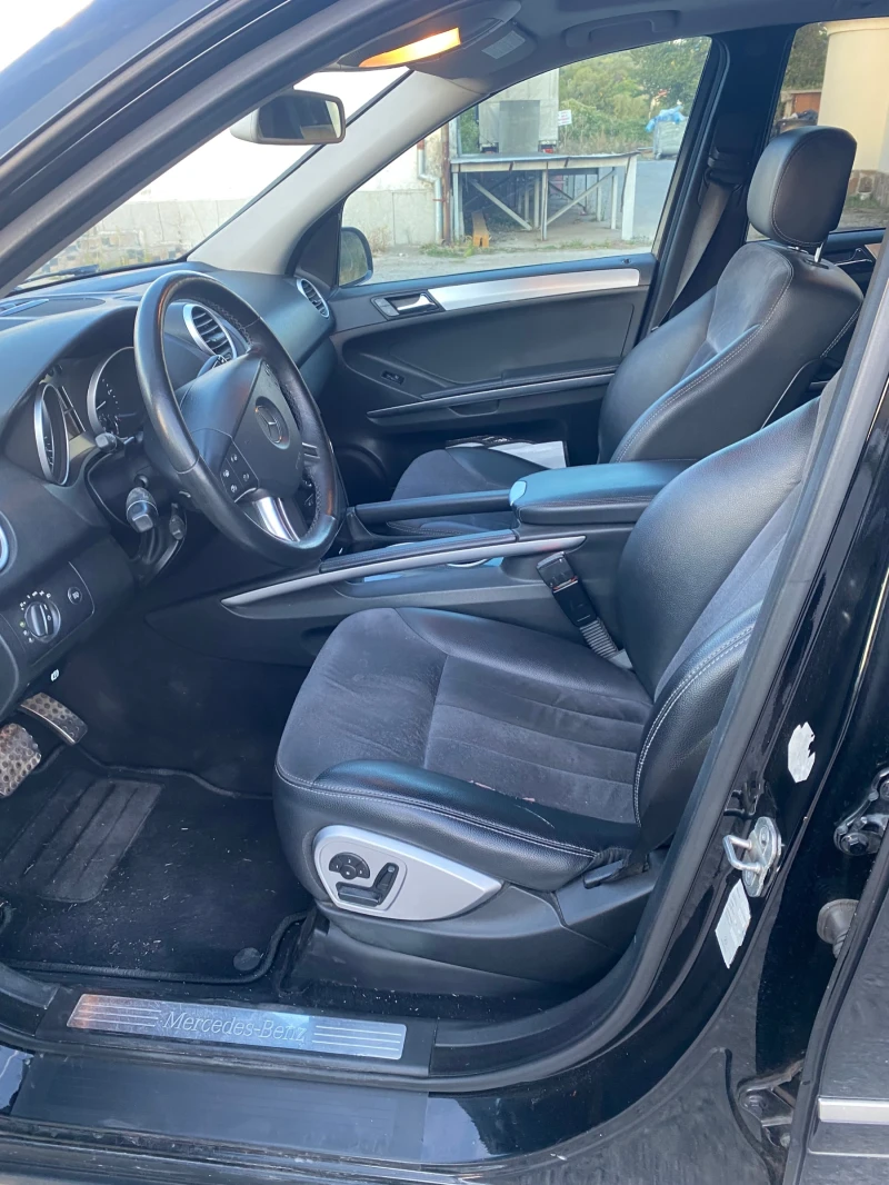 Mercedes-Benz ML 320, снимка 12 - Автомобили и джипове - 52182145