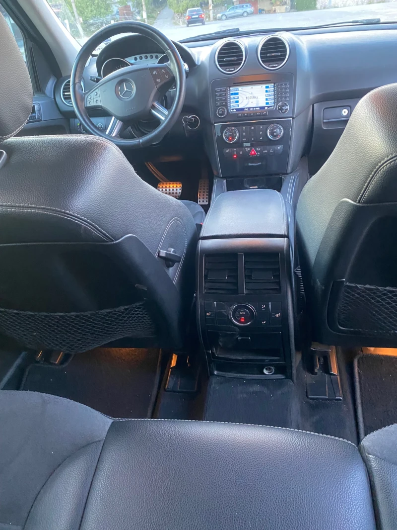 Mercedes-Benz ML 320, снимка 4 - Автомобили и джипове - 52182145