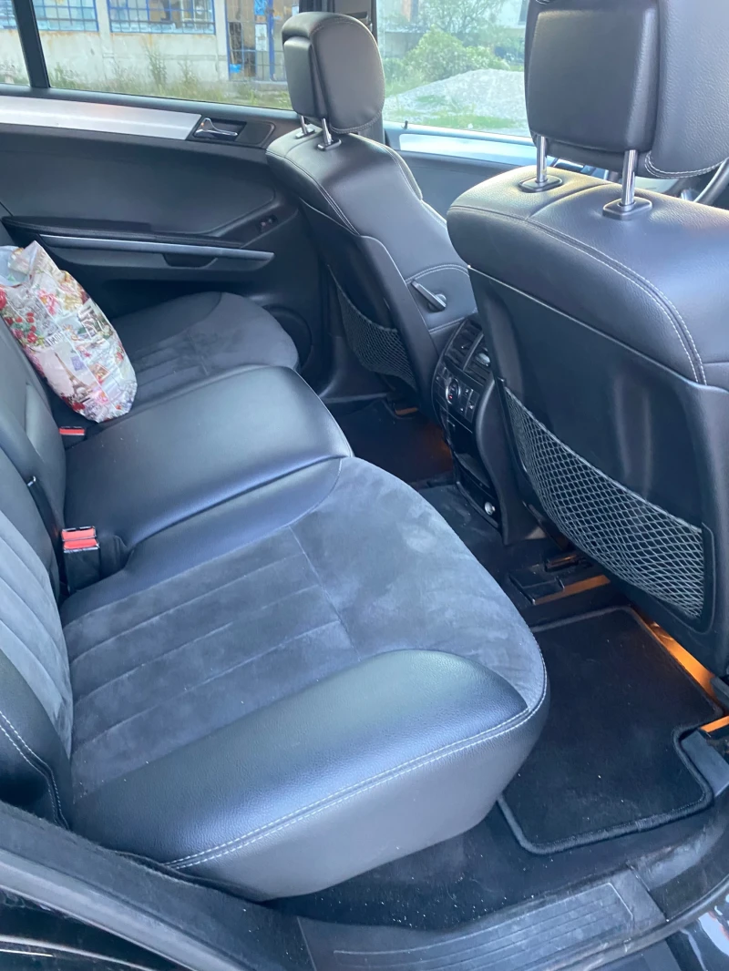 Mercedes-Benz ML 320, снимка 9 - Автомобили и джипове - 52182145