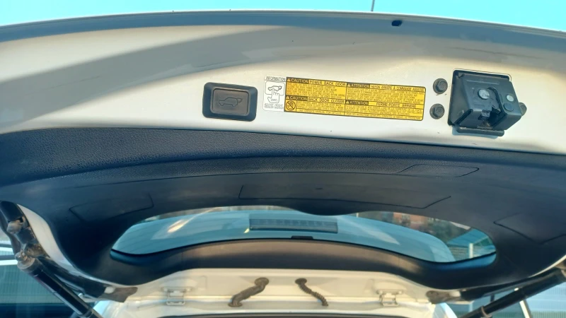 Toyota Rav4 Rav4 2.2 D4D-150к.с/4x4, снимка 9 - Автомобили и джипове - 52407703