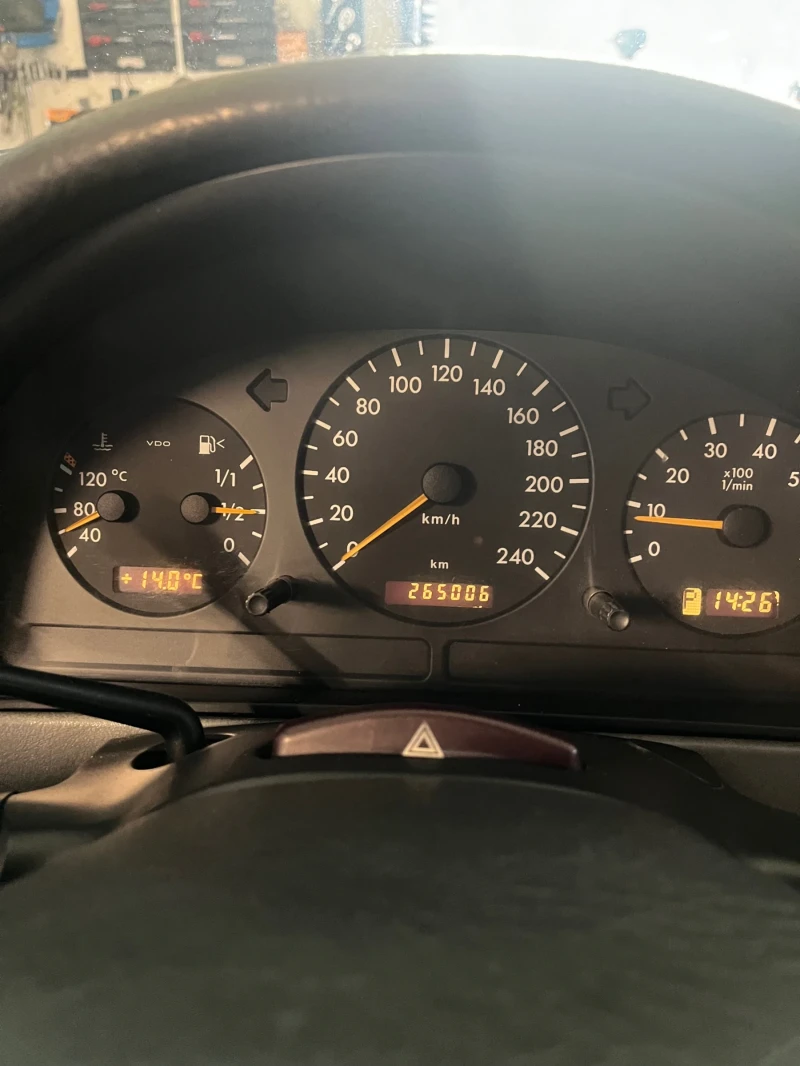 Mercedes-Benz ML 350 Мерцедес ML 163 350 Бензин, снимка 8 - Автомобили и джипове - 52631204