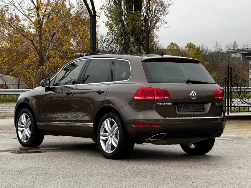 VW Touareg 3.0TDI 4Motion АВТОМАТ ИТАЛИЯ, снимка 3 - Автомобили и джипове - 52484814