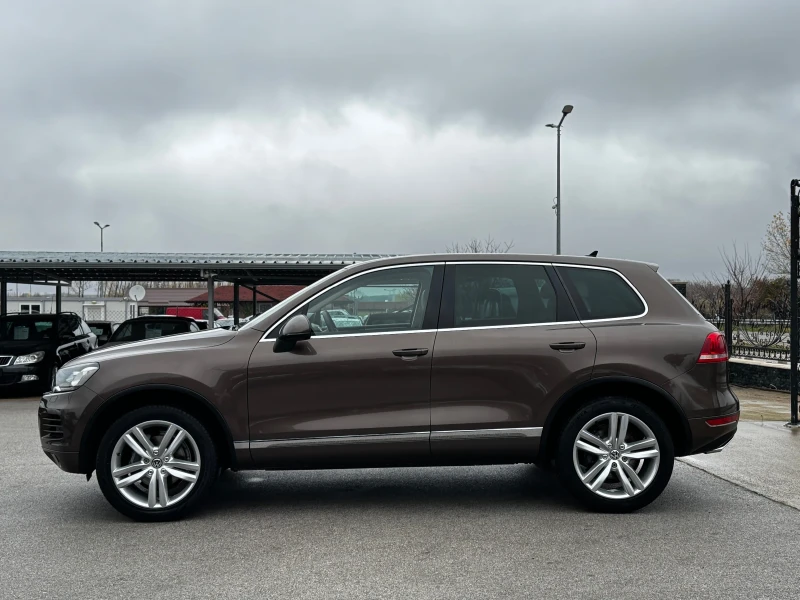 VW Touareg 3.0TDI 4Motion АВТОМАТ ИТАЛИЯ, снимка 2 - Автомобили и джипове - 52484814