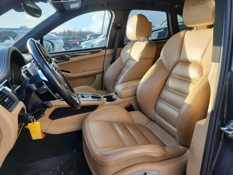 Porsche Macan * GTS * CARFAX * , снимка 7 - Автомобили и джипове - 52726811