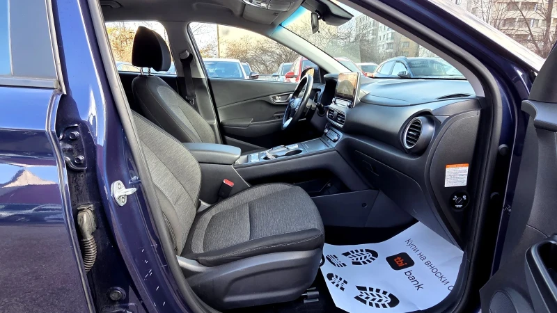 Hyundai Kona 64KWh/Blue link/3 ФАЗНА/SOH100%, снимка 11 - Автомобили и джипове - 53173854
