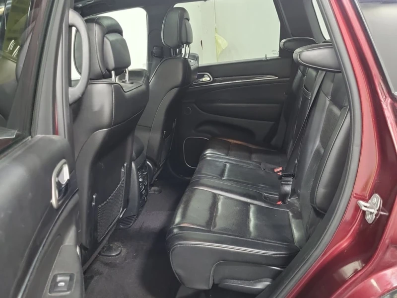 Jeep Grand cherokee * OVERLAND * REMOTE START* * ПАНОРАМА* * ПОДГРЕВ* , снимка 13 - Автомобили и джипове - 53434047