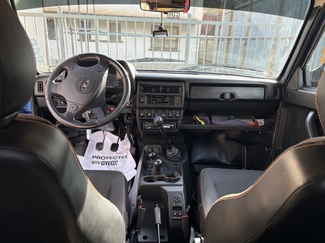 Lada Niva Urban, снимка 12 - Автомобили и джипове - 53033470