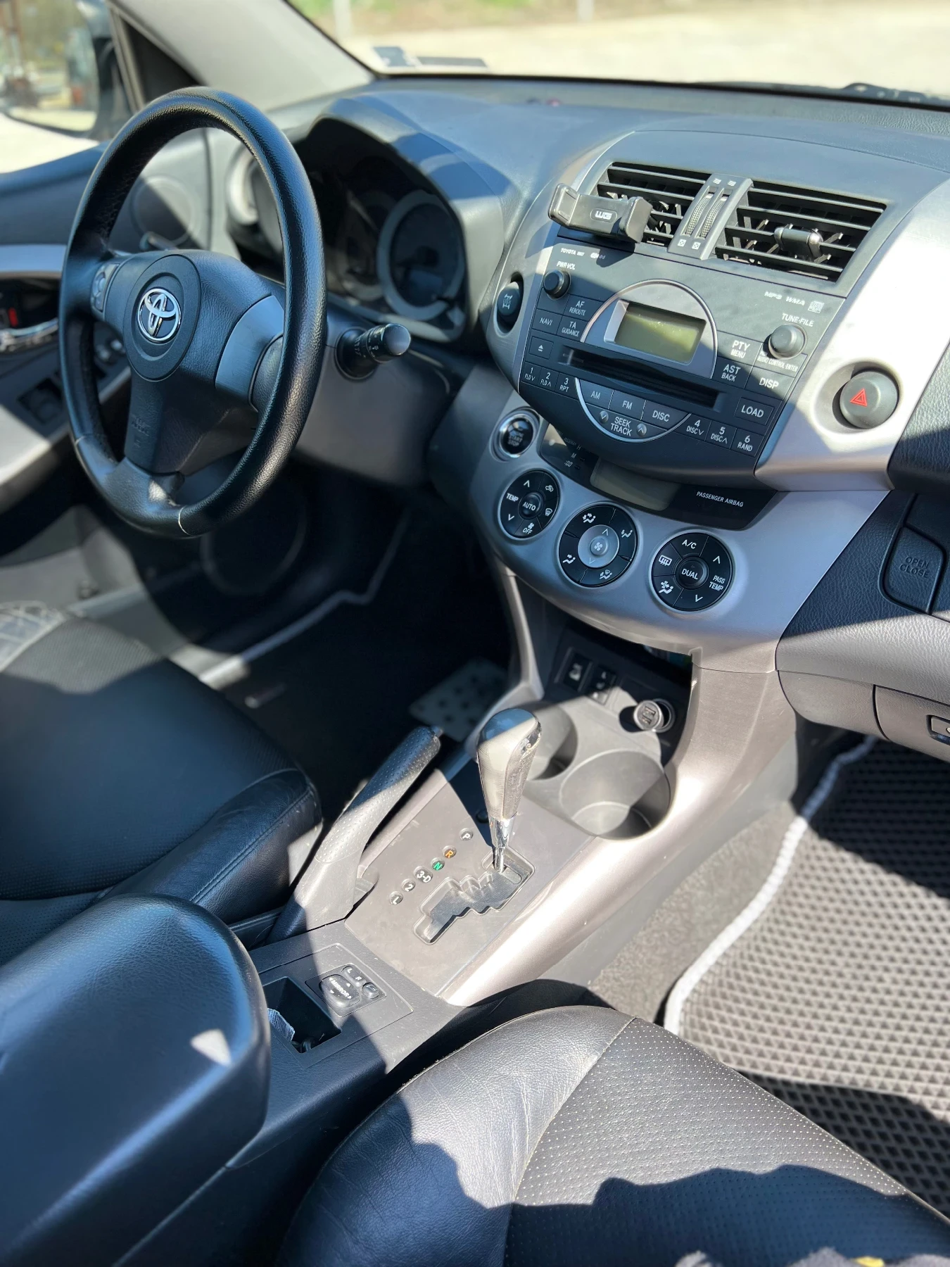 Toyota Rav4 2.0 бензин - автомат - изображение 9