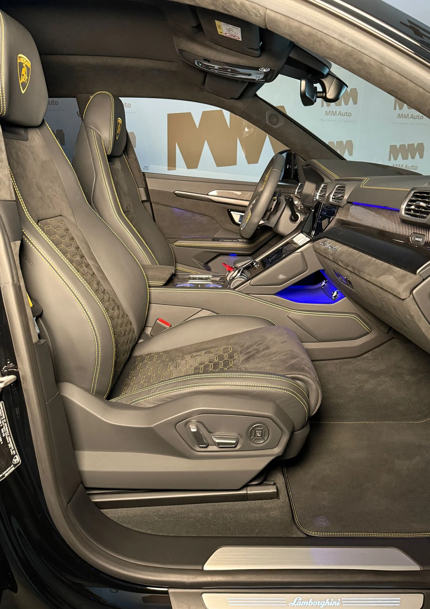 Lamborghini Urus S* Bang&Olufsen* Carbon* Pano* HuD - изображение 9