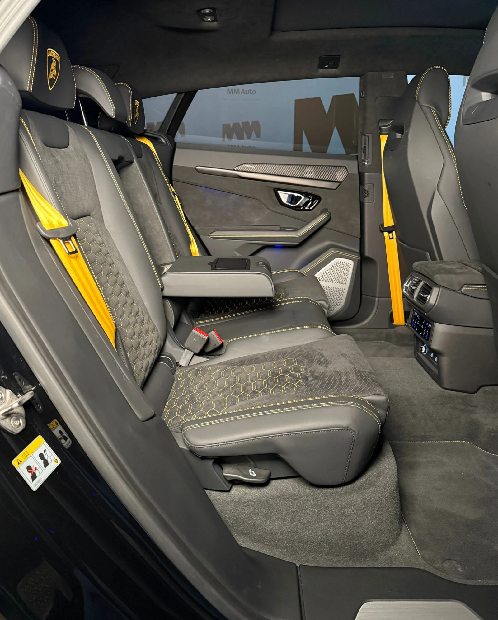 Lamborghini Urus S* Bang&Olufsen* Carbon* Pano* HuD - изображение 10