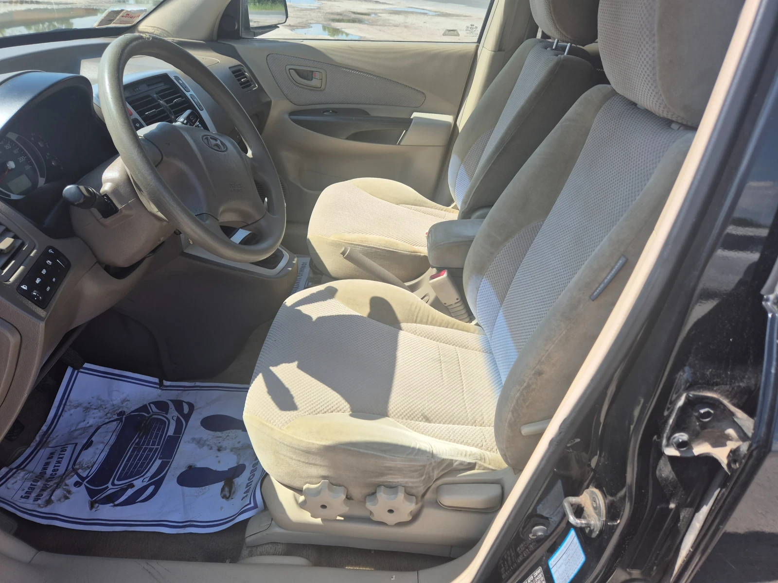 Hyundai Tucson 2.0 CRDI - изображение 7