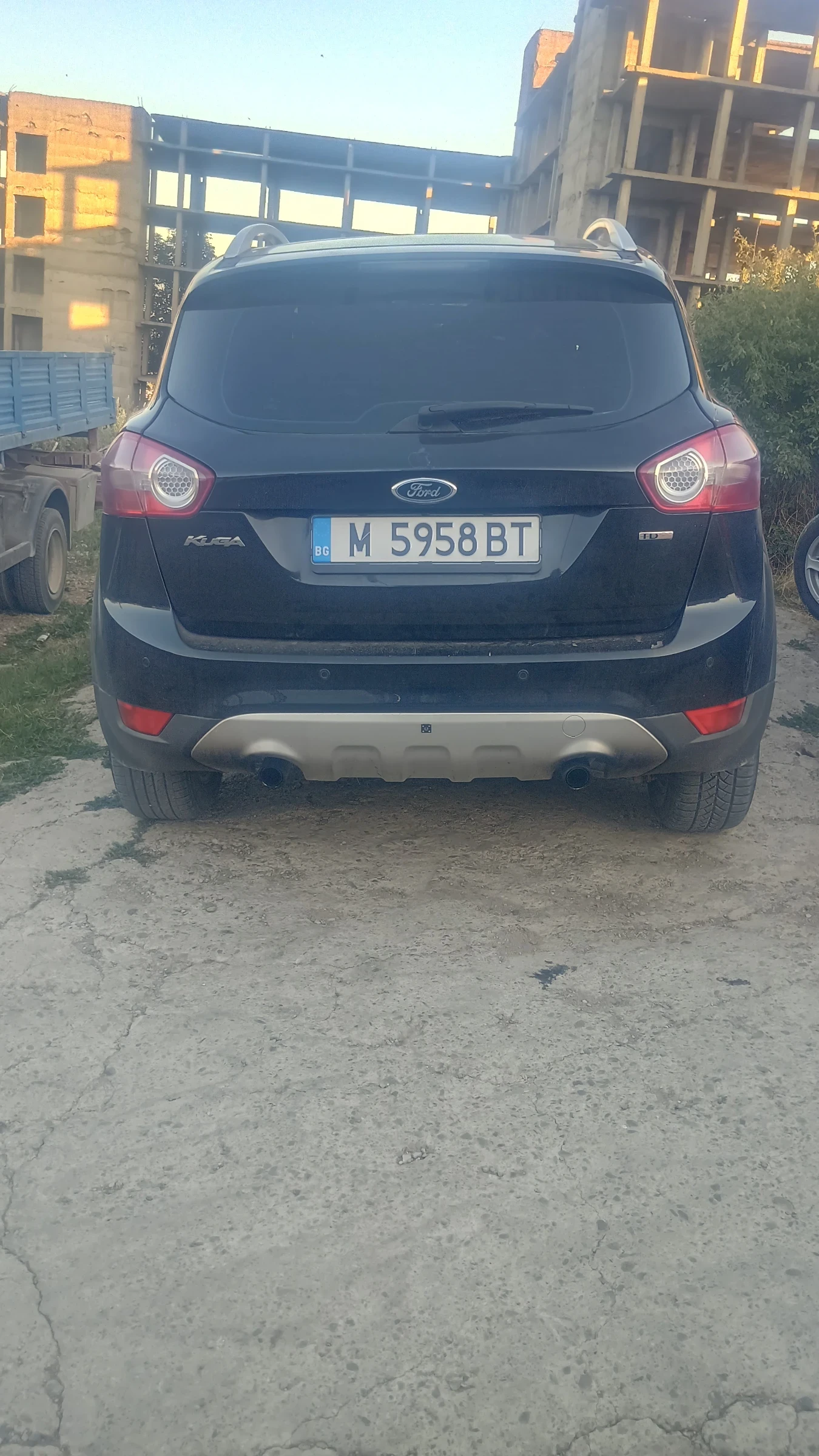 Ford Kuga  - изображение 10