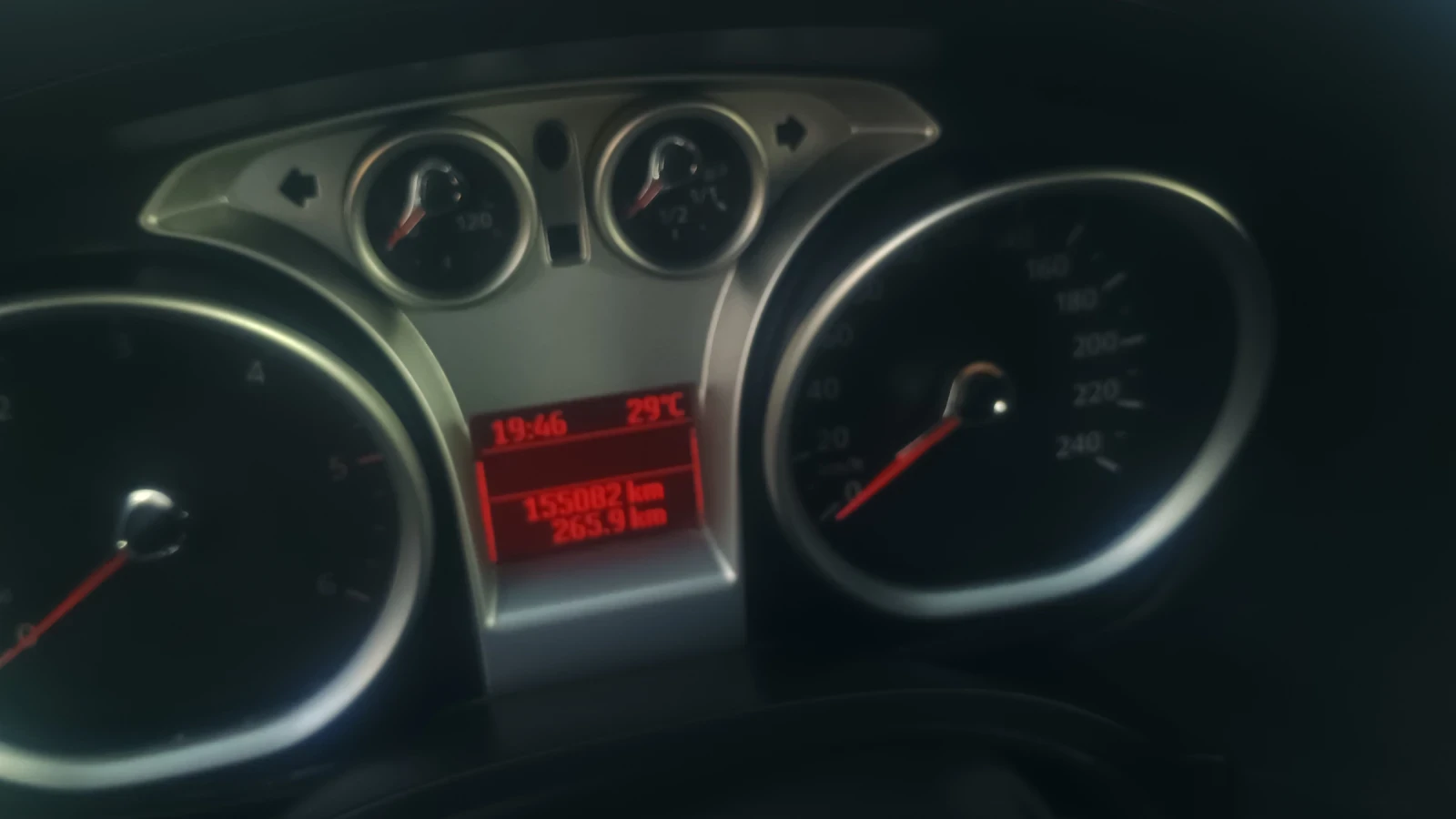 Ford Kuga  - изображение 5