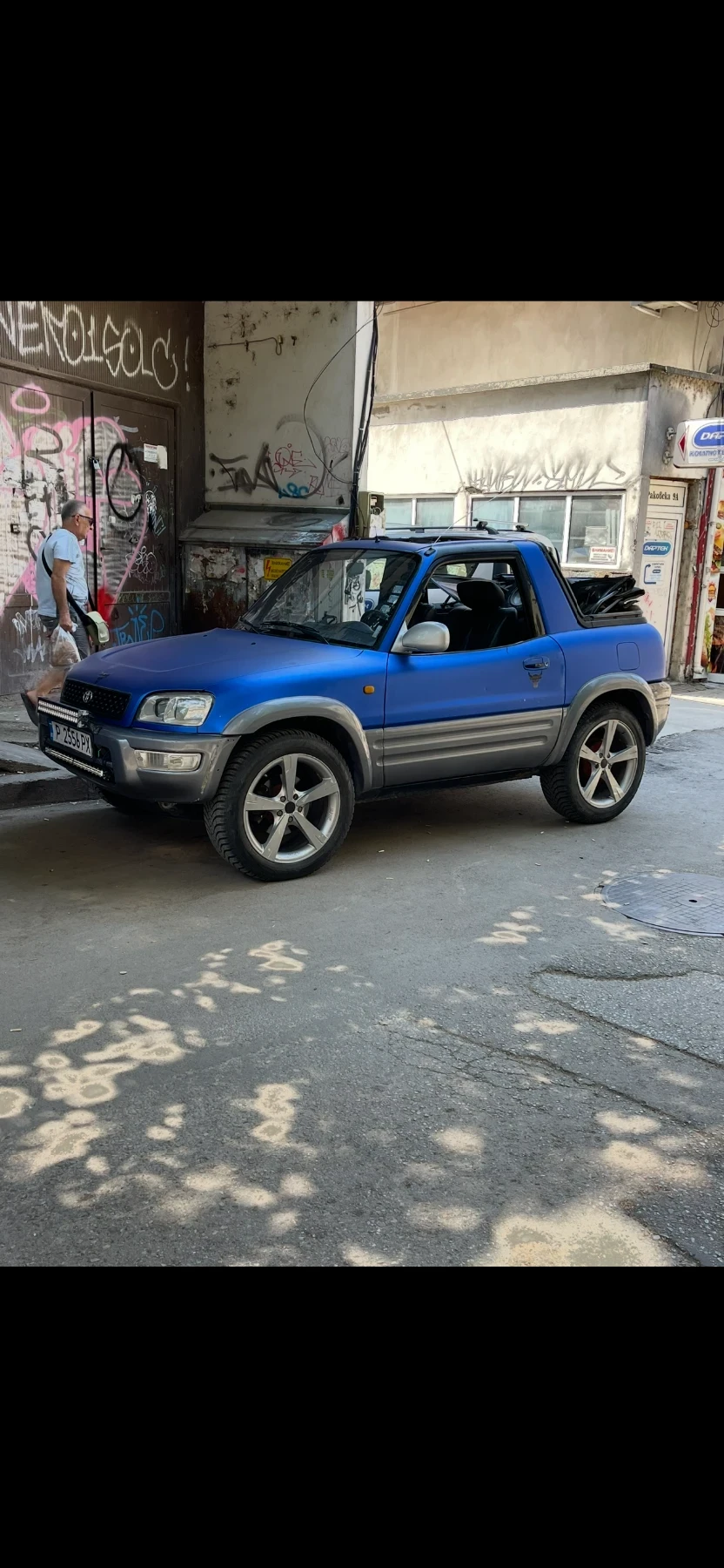 Toyota Rav4 2000 - изображение 6