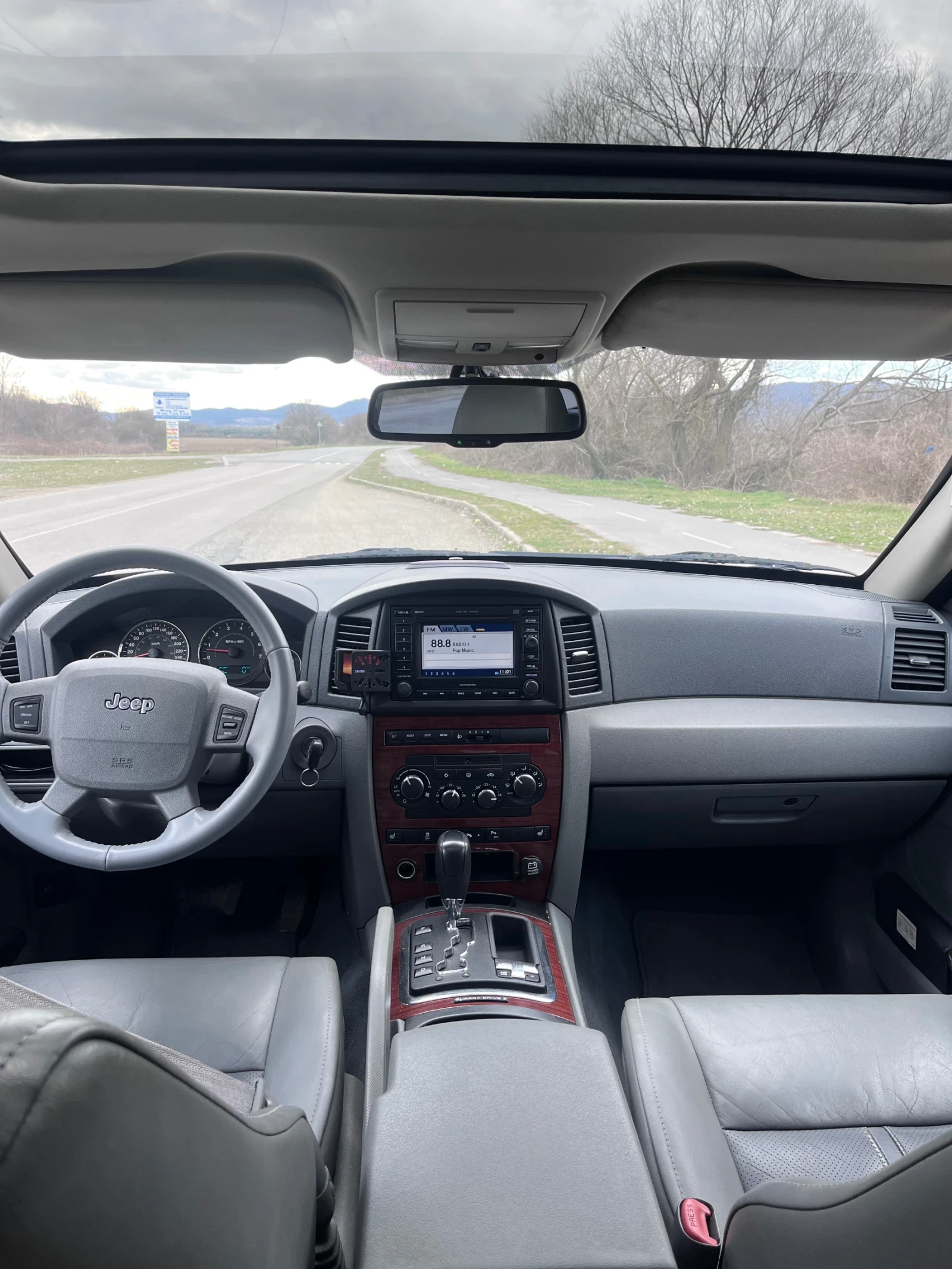 Jeep Grand cherokee 5.7 HEMI/LPG - изображение 10