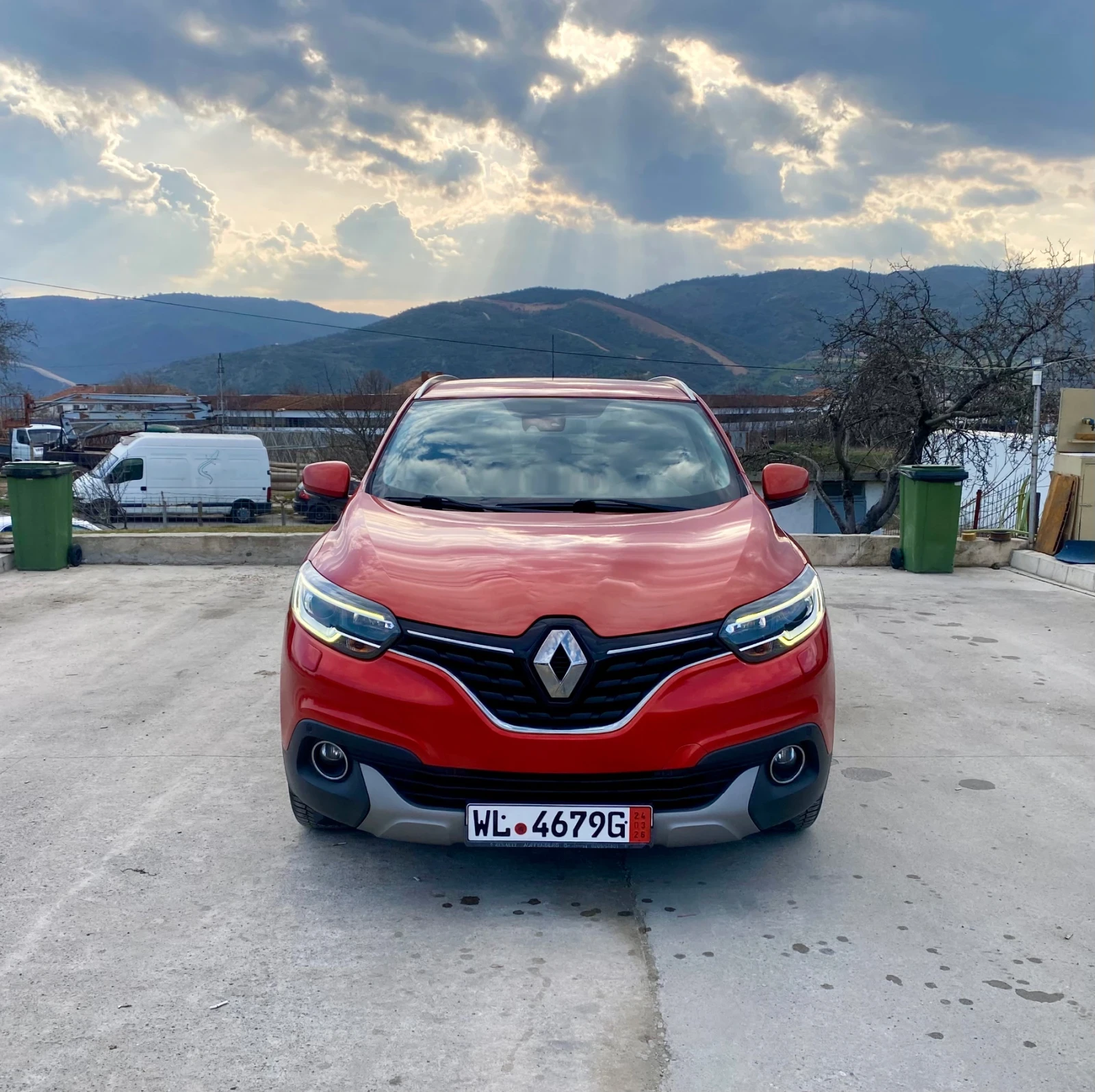 Renault Kadjar 1.6 DCI 4x4 131k.c ПЪЛНА СЕРВИЗНА ИСТОРИЯ 