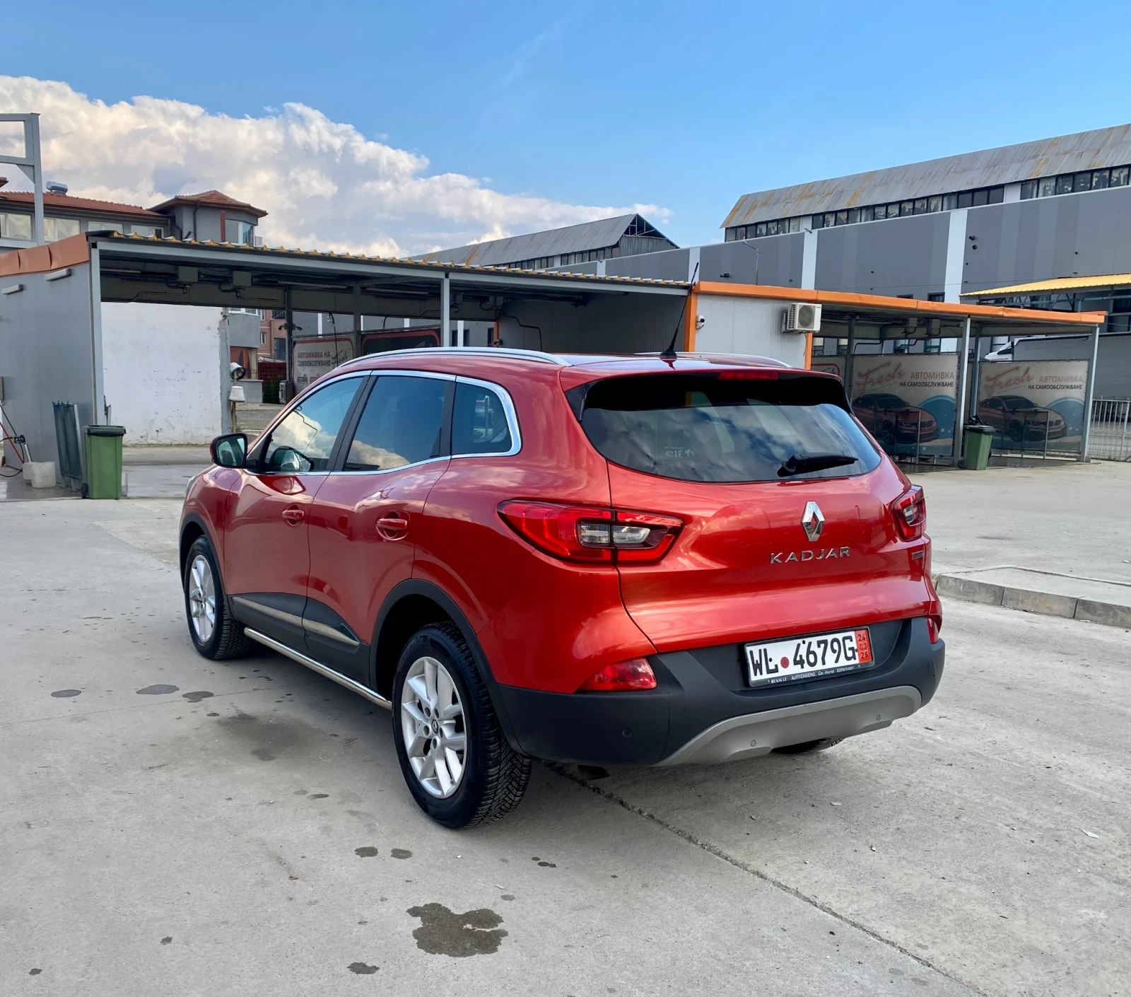 Renault Kadjar 1.6 DCI 4x4 131k.c ПЪЛНА СЕРВИЗНА ИСТОРИЯ , снимка 5 - Автомобили и джипове - 53863992