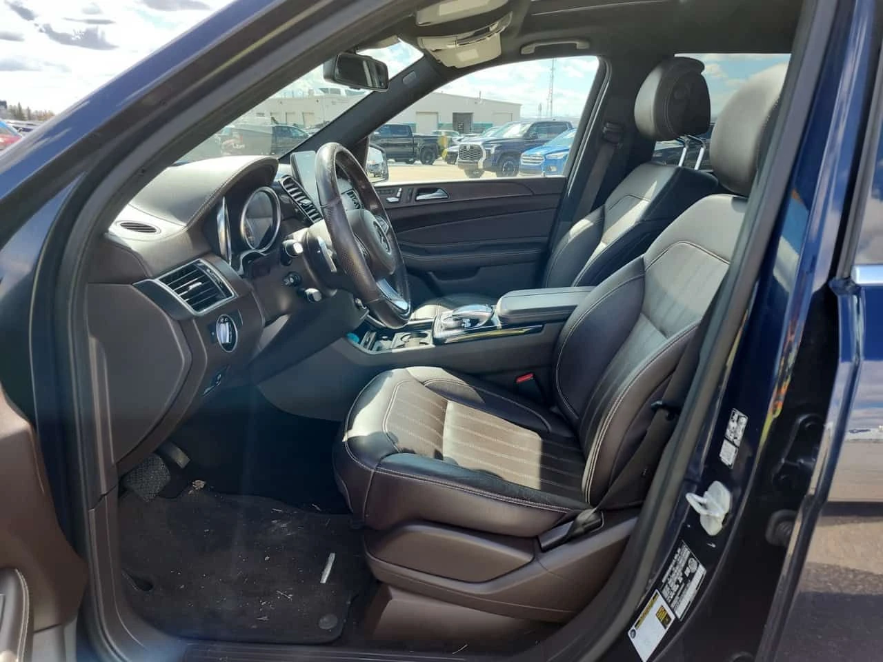 Mercedes-Benz GLS 450| 360 KAMEРИ| 7 МЕСТЕН| ПАНОРАМА| ПАМЕТ , снимка 7 - Автомобили и джипове - 54156597