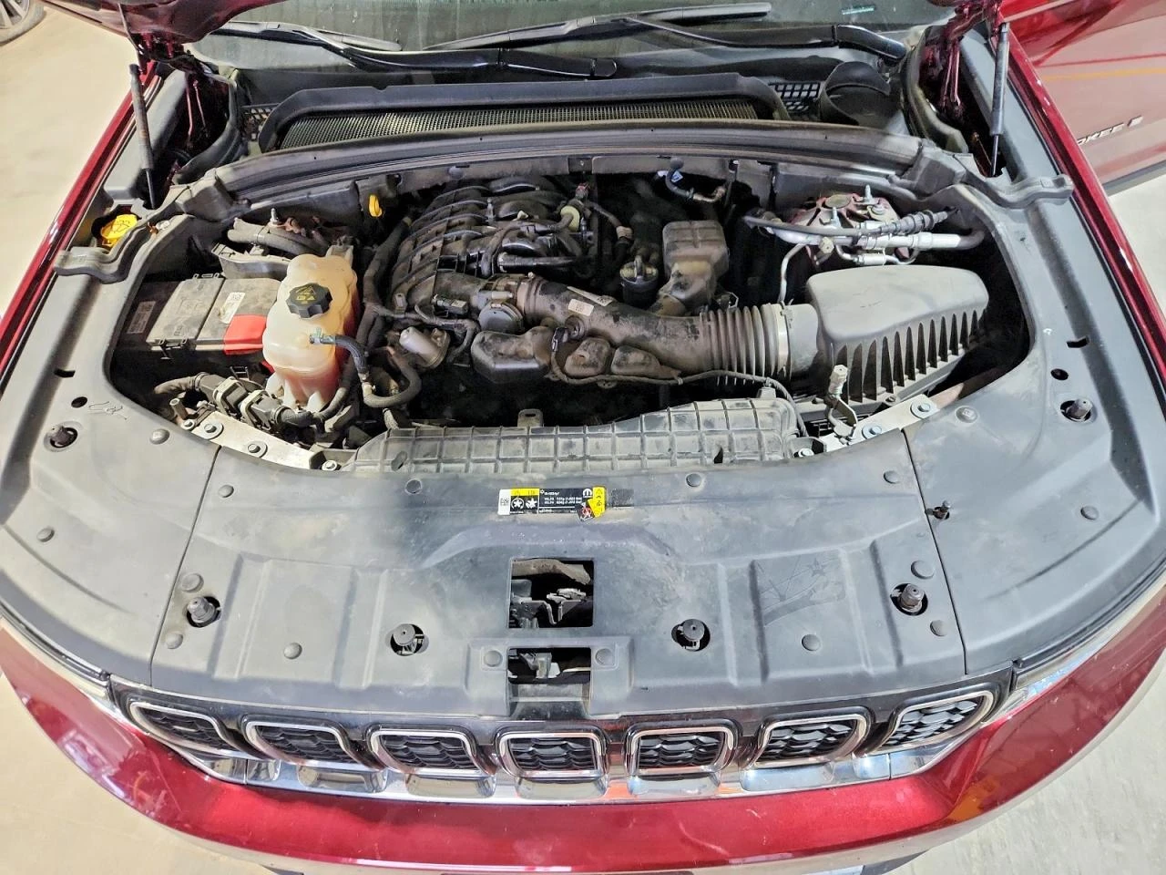 Jeep Grand cherokee 3.6l Limited, снимка 12 - Автомобили и джипове - 55877796