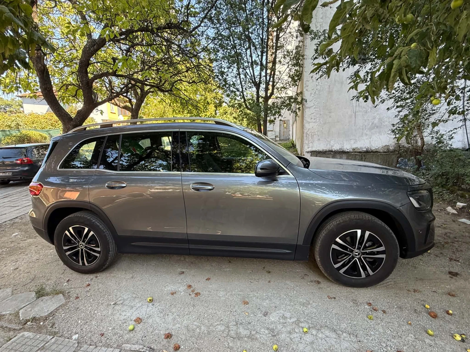 Mercedes-Benz GLB 200, снимка 2 - Автомобили и джипове - 55965653