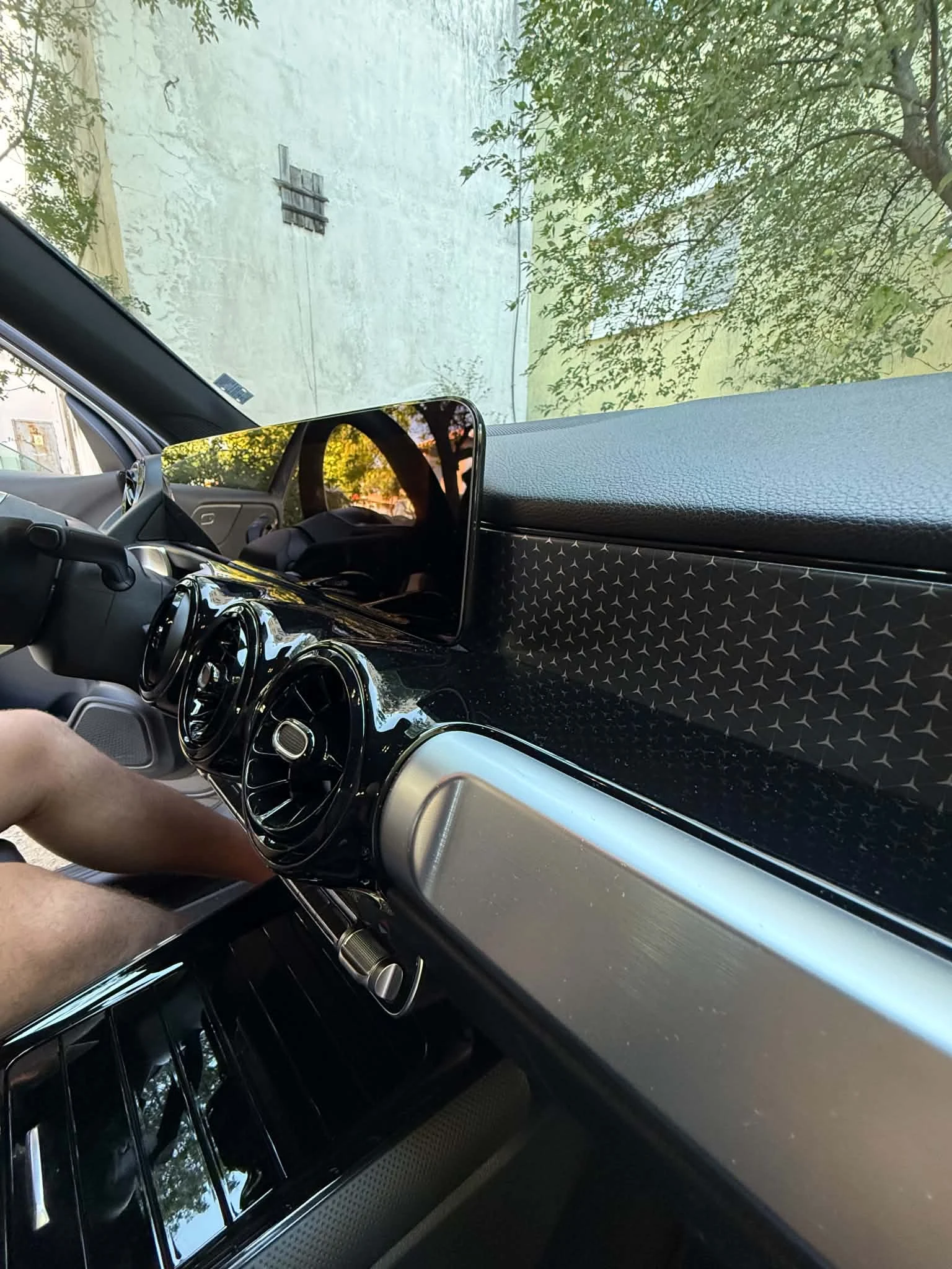 Mercedes-Benz GLB 200, снимка 14 - Автомобили и джипове - 55965653