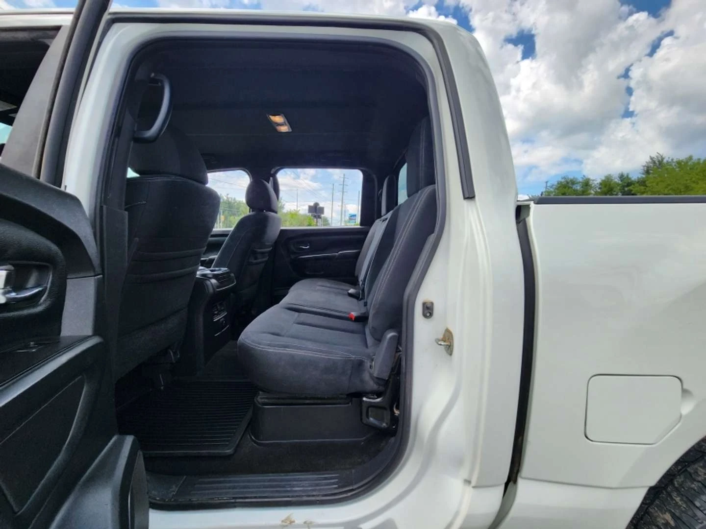 Nissan Titan crew cab | Mobile.bg � ����������� 10