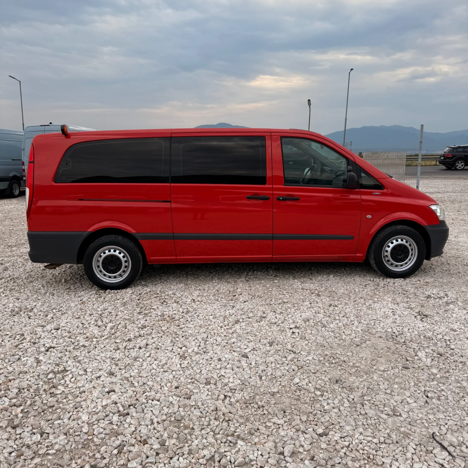 Mercedes-Benz Vito 113CDi-9местен-Клима-ExtraLong - изображение 6