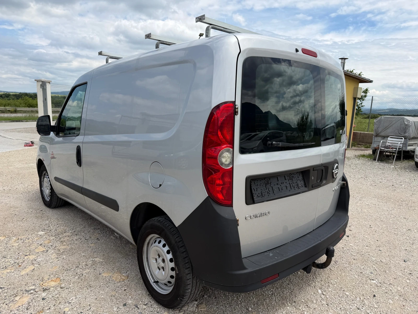 Opel Combo 1.250/90кс EVRO5 Климатик 145000км, снимка 5 - Бусове и автобуси - 54883792