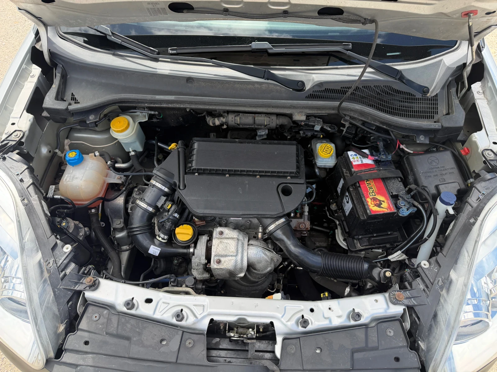 Opel Combo 1.250/90кс EVRO5 Климатик 145000км, снимка 14 - Бусове и автобуси - 54883792