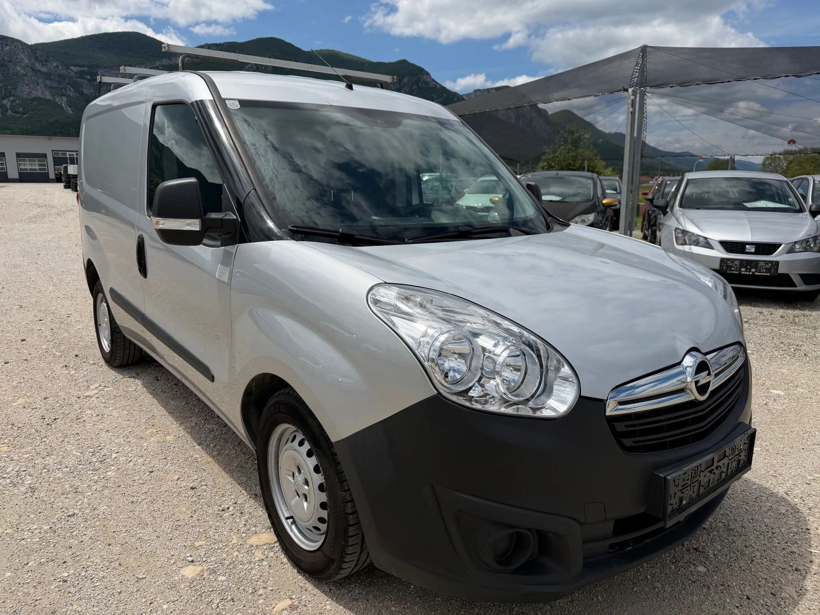 Opel Combo 1.250/90кс EVRO5 Климатик 145000км, снимка 3 - Бусове и автобуси - 54883792