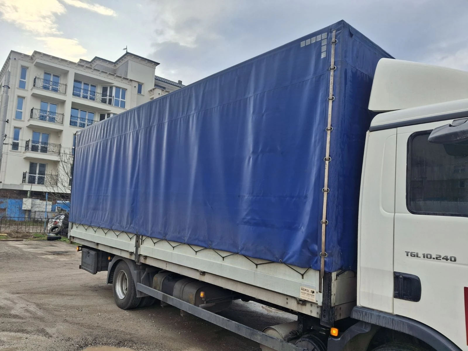 Man Tgl Само Каросерията, снимка 4 - Камиони - 53774806