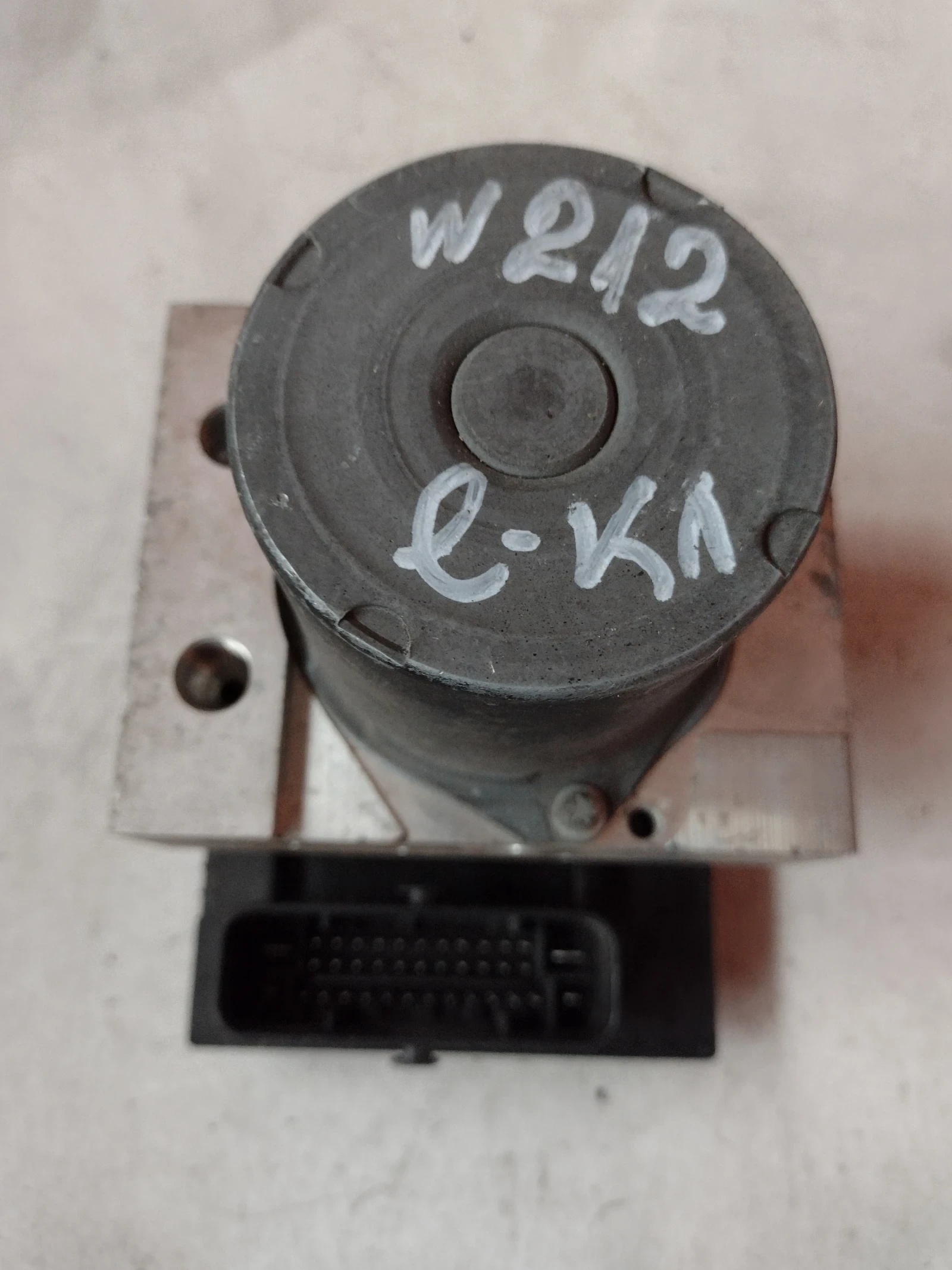 A212 431 29 12  A2124312912 ABS  ����� Mercedes-Benz E-Class  W212  0265236310   0265951213 | Mobile.bg � ����������� 1