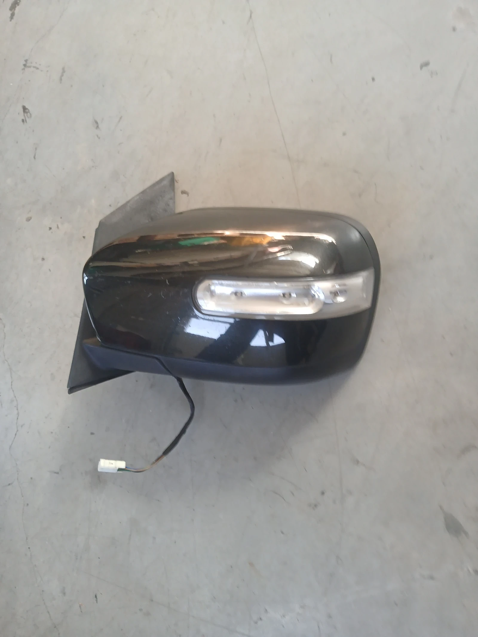 Огледало ляво Mazda CX7 , снимка 2 - Части - 56125819