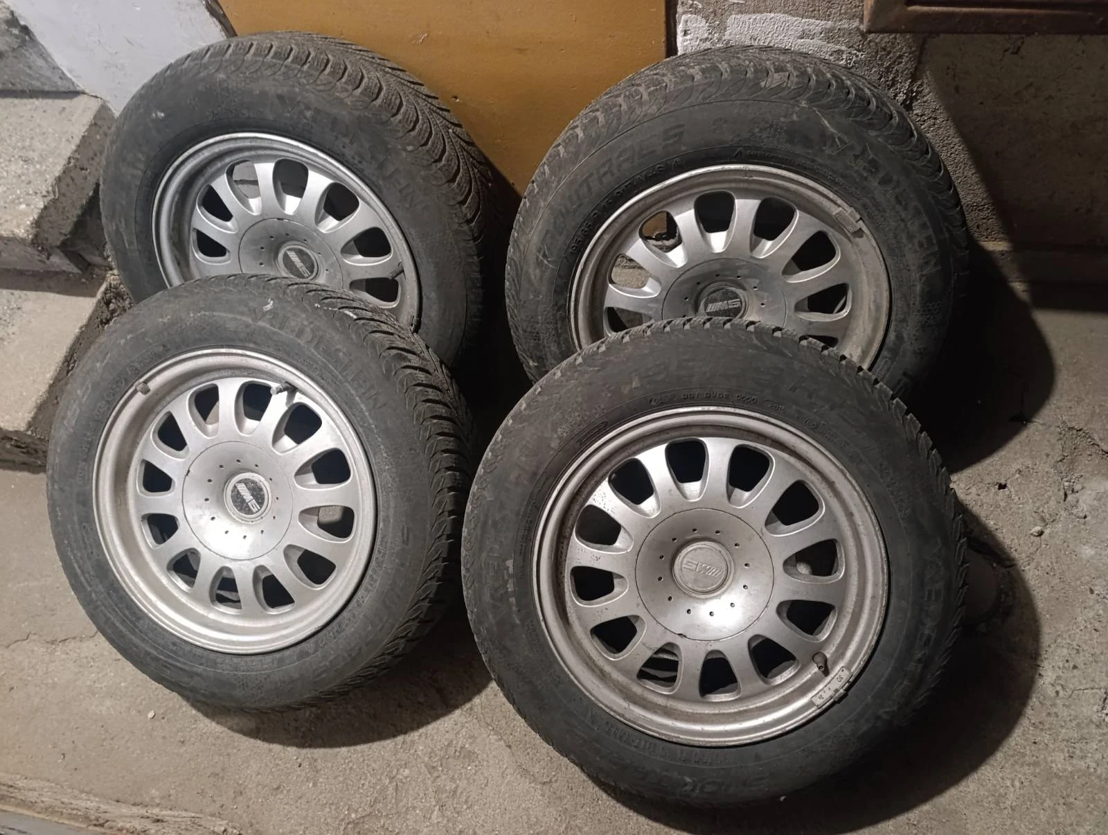    195/65R15  BMW 525 | Mobile.bg   1
