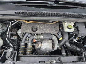 Peugeot 5008 1.6HDI-112кс= 7МЕСТА= 6СКОРОСТИ= АВТОПИЛОТ, снимка 15