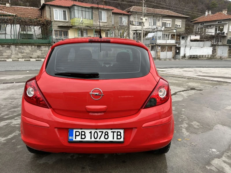 Opel Corsa, снимка 4 - Автомобили и джипове - 48282649