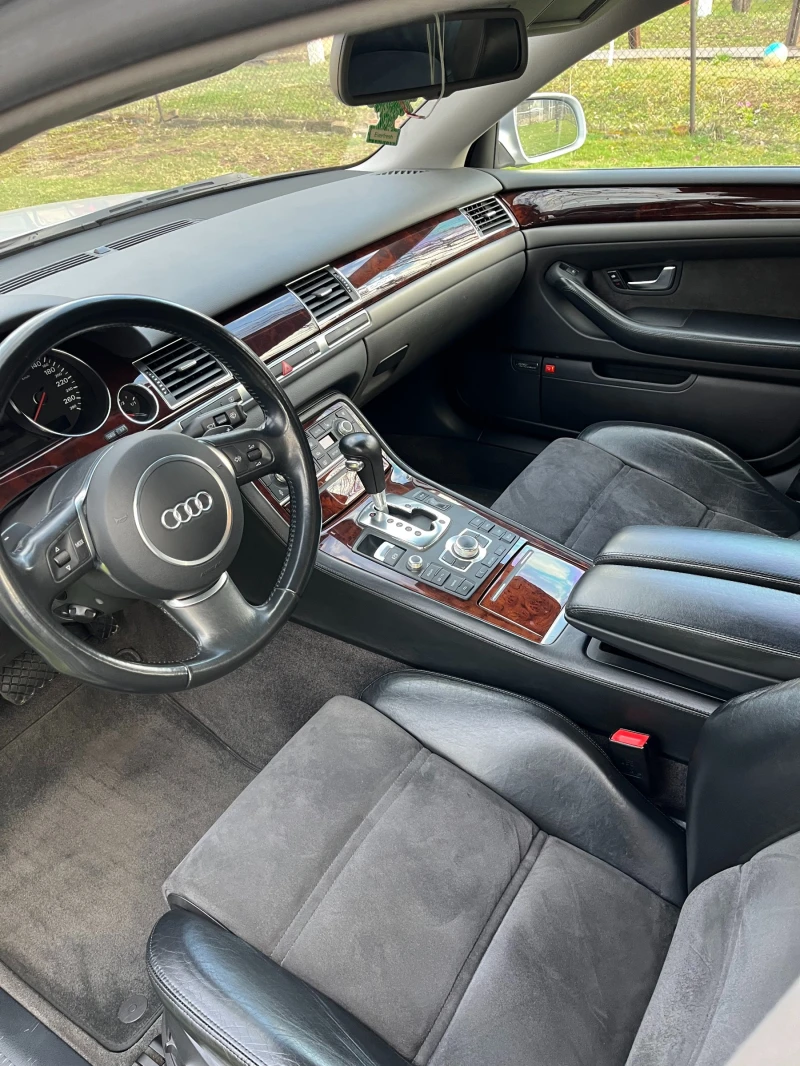 Audi A8 4.2i, снимка 11 - Автомобили и джипове - 48326321