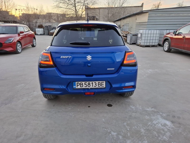 Suzuki Swift GLX, снимка 8 - Автомобили и джипове - 48381196