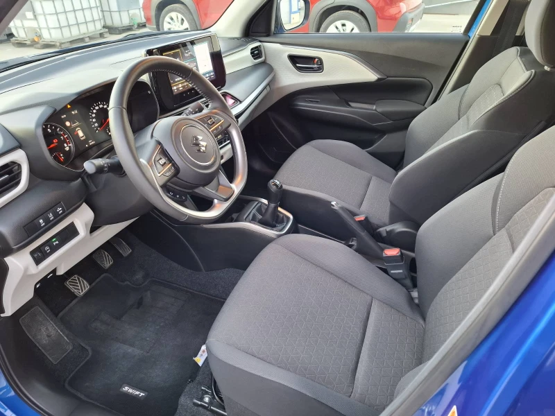 Suzuki Swift GLX, снимка 9 - Автомобили и джипове - 48381196