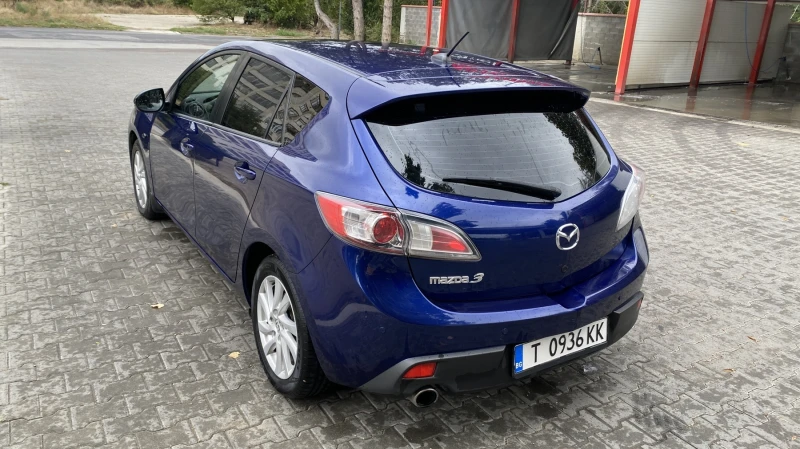 Mazda 3 2.2 MZR-CD, снимка 4 - Автомобили и джипове - 48556363