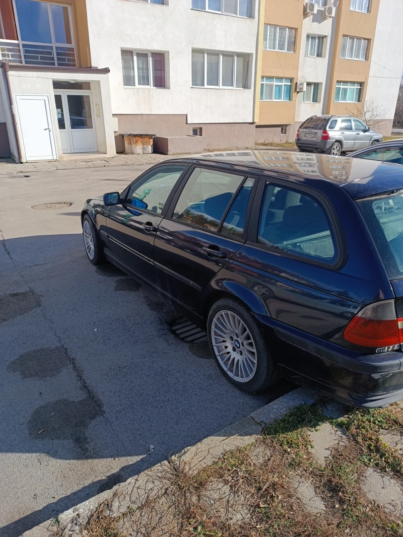 BMW 320, снимка 1 - Автомобили и джипове - 49041096