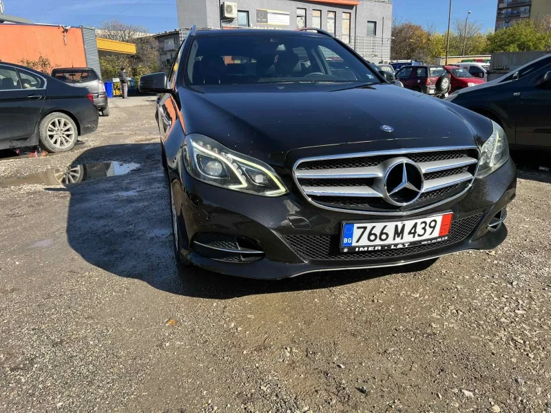 Mercedes-Benz E 200 NAVI / Automat / Leather / Parktronic, снимка 4 - Автомобили и джипове - 50189042