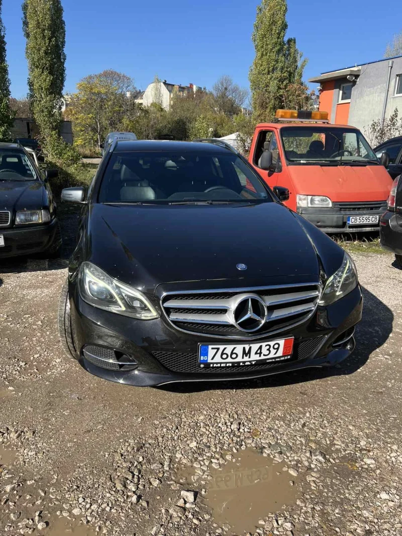Mercedes-Benz E 200 NAVI / Automat / Leather / Parktronic, снимка 3 - Автомобили и джипове - 50189042