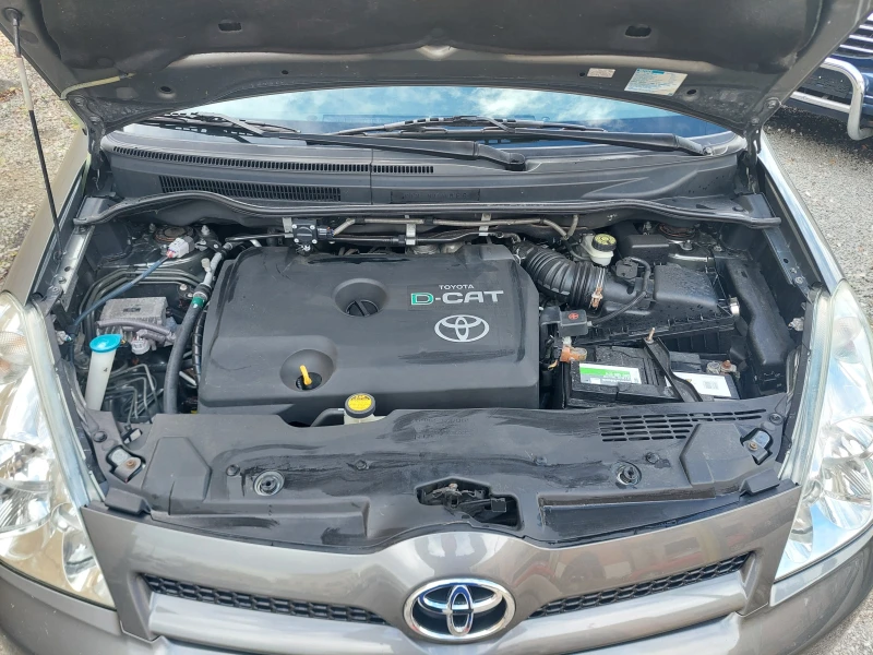 Toyota Corolla verso 7-МЕСТА.ТОП СЪСТОЯНИЕ, снимка 15 - Автомобили и джипове - 52490277