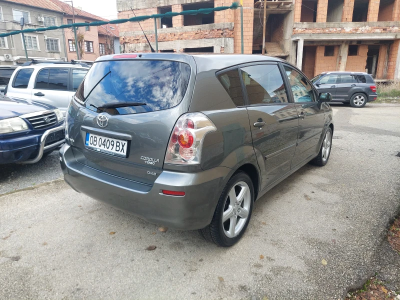 Toyota Corolla verso 7-МЕСТА.ТОП СЪСТОЯНИЕ, снимка 6 - Автомобили и джипове - 52490277