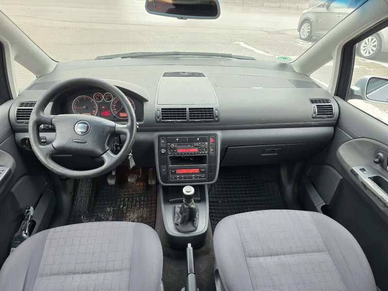 Seat Alhambra 1.9TDI, снимка 7 - Автомобили и джипове - 53217643