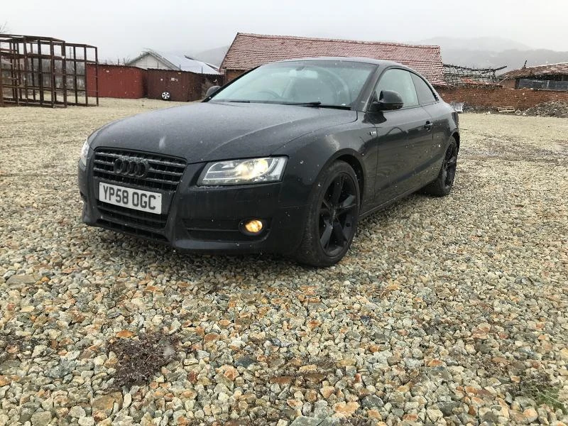 Audi A5 2.0tfsi, снимка 3 - Автомобили и джипове - 45089982