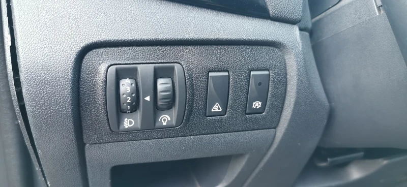 Renault Scenic 1.6 d - 8900 лв. - 95591074 | Car24.bg