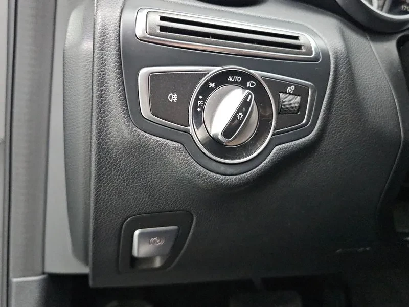 Mercedes-Benz C 200 W205 , снимка 16 - Автомобили и джипове - 54954825