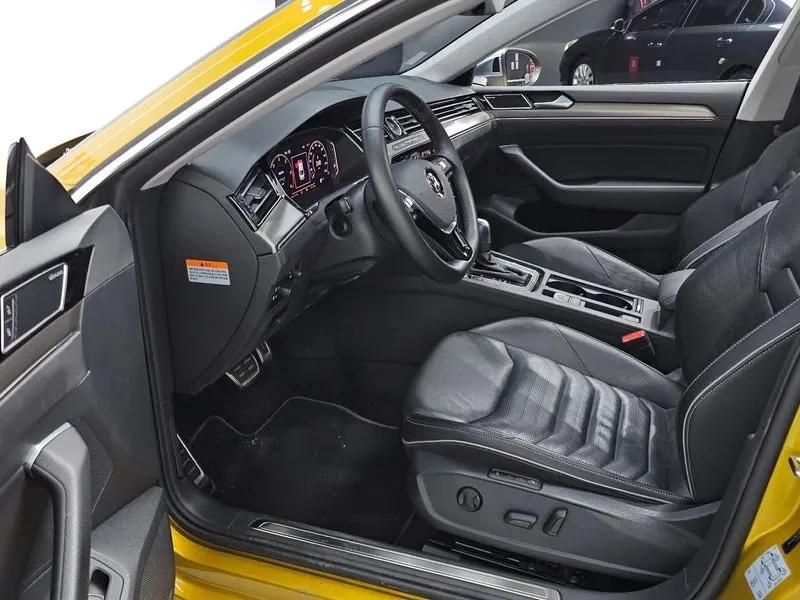VW Arteon 2.0 TDI PRESTIGE 4MOTION, снимка 11 - Автомобили и джипове - 55389532